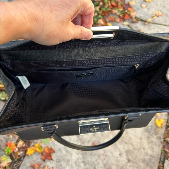 Kate Spade Dion Braxton Place Satchel bag, 13.5”x 10”x 6.5” - Picture 9 of 13